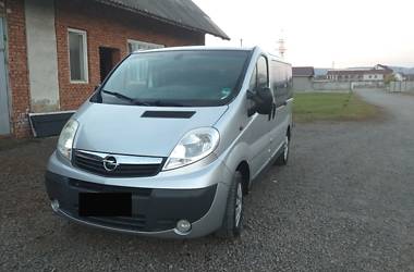 Мінівен Opel Vivaro 2006 в Іршаві
