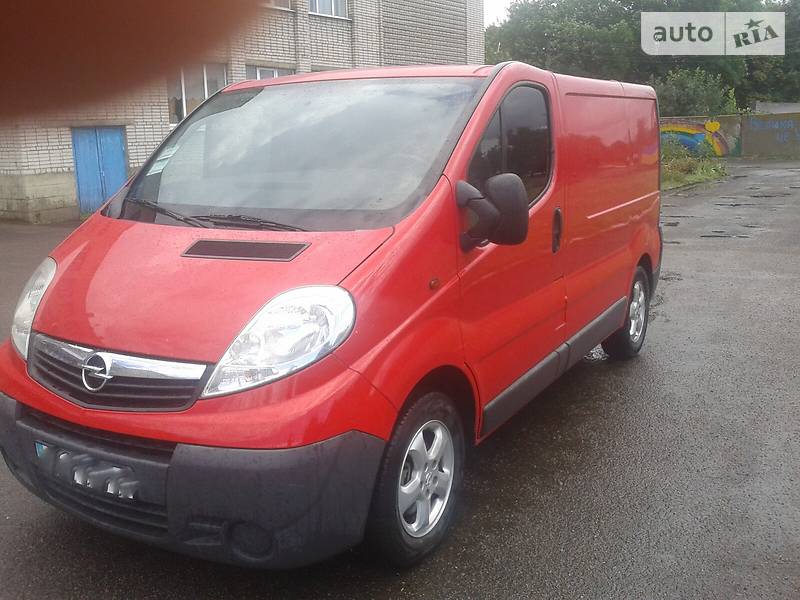 Минивэн Opel Vivaro 2007 в Великой Новоселке