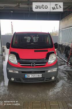 Мінівен Opel Vivaro 2004 в Здолбуніві