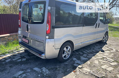 Мінівен Opel Vivaro 2012 в Києві