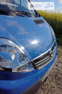 Мінівен Opel Vivaro 2007 в Луцьку