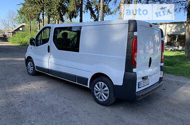 Минивэн Opel Vivaro 2010 в Дубно