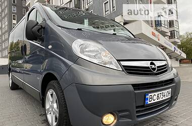 Минивэн Opel Vivaro 2014 в Львове