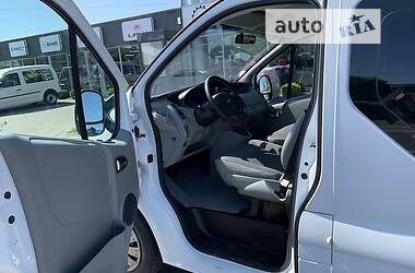 Минивэн Opel Vivaro 2012 в Мукачево