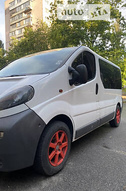 Минивэн Opel Vivaro 2006 в Киеве