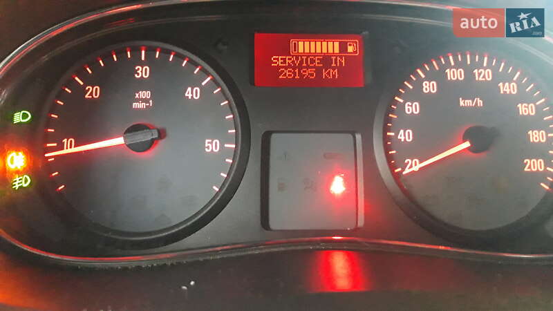 Мінівен Opel Vivaro 2012 в Києві