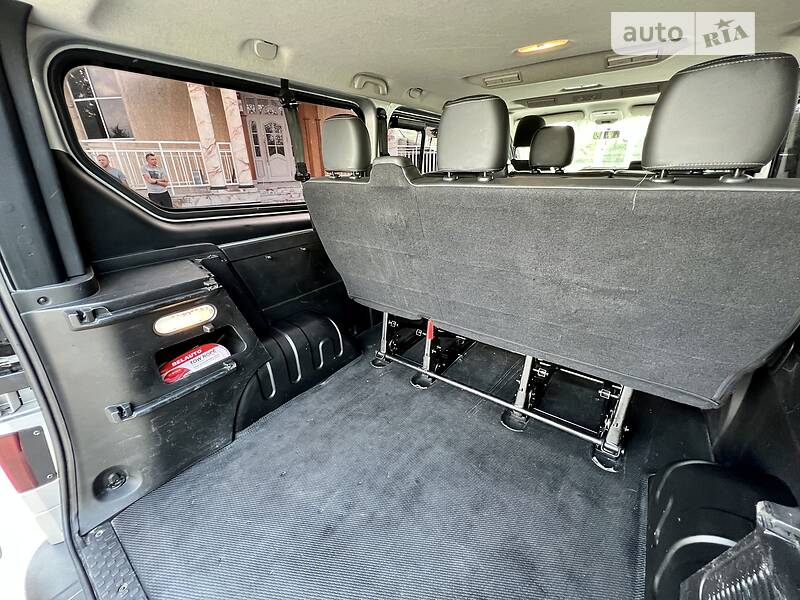 Мінівен Opel Vivaro 2016 в Тернополі