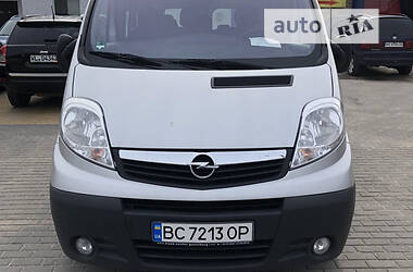 Минивэн Opel Vivaro 2013 в Днепре
