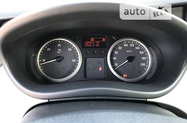 Грузовой фургон Opel Vivaro 2014 в 