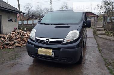 Минивэн Opel Vivaro 2008 в Ивано-Франковске