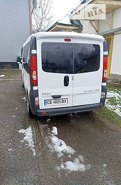 Мінівен Opel Vivaro 2011 в Чернівцях