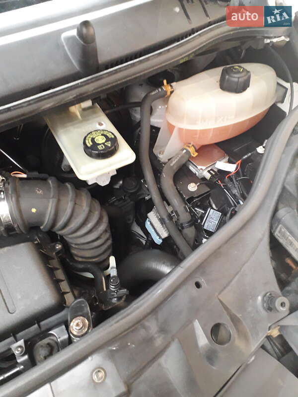 Минивэн Opel Vivaro 2007 в Хусте фото 2 Минивэн Opel Vivaro 2007 в Хусте