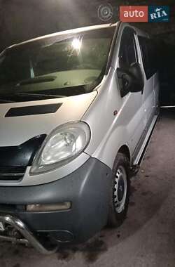 Минивэн Opel Vivaro 2004 в 