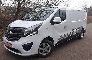 Грузовой фургон Opel Vivaro 2018 в Луцке