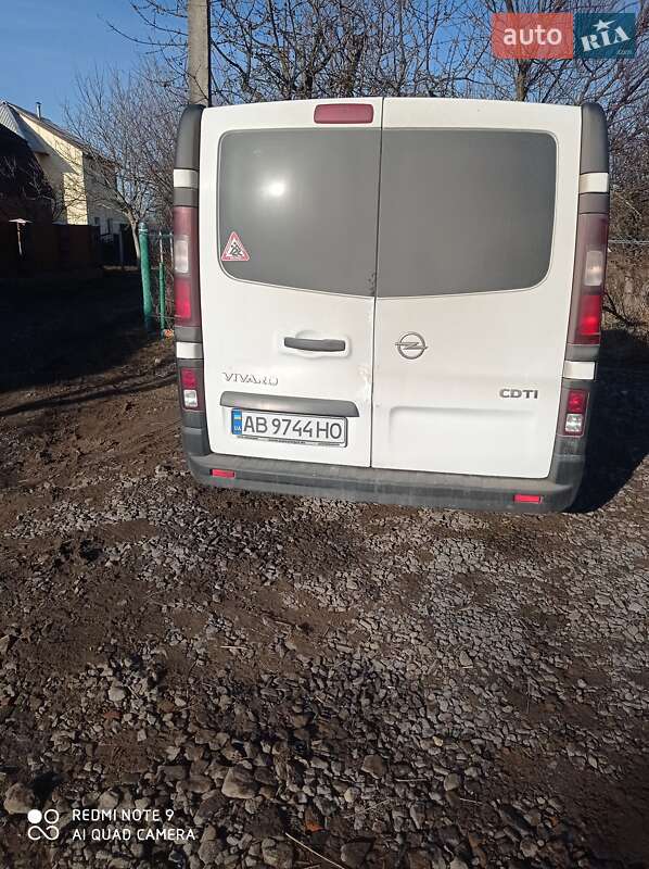Мінівен Opel Vivaro 2016 в Вінниці