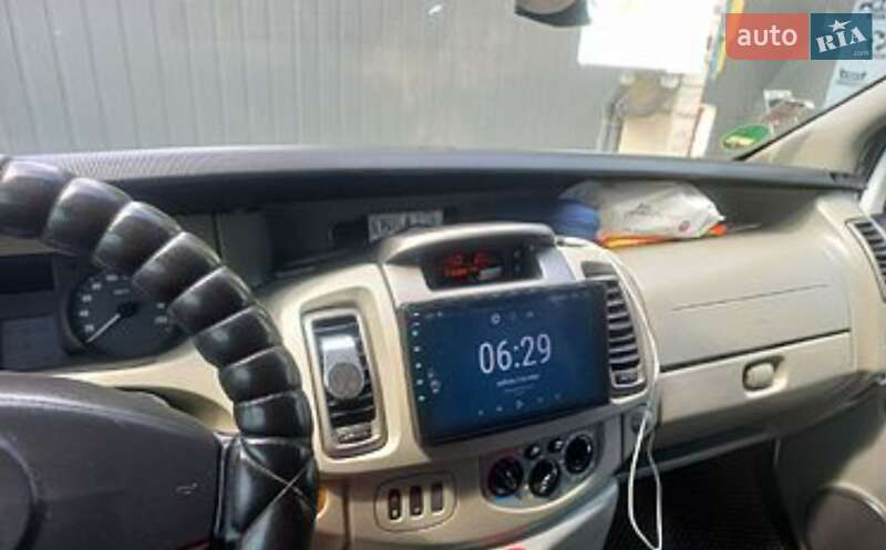 Минивэн Opel Vivaro 2009 в Ивано-Франковске