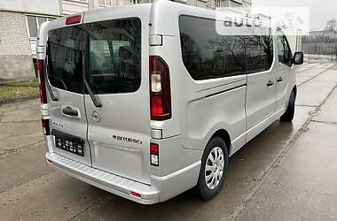 Мінівен Opel Vivaro 2017 в 