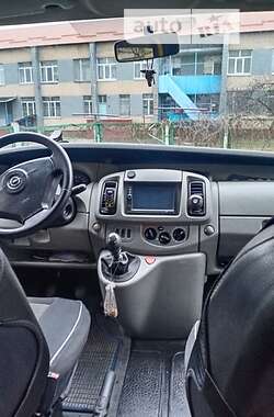 Минивэн Opel Vivaro 2004 в Киеве