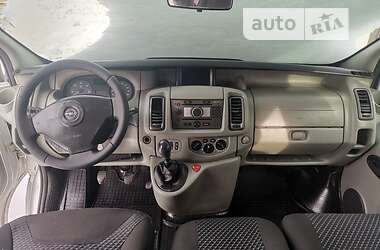 Минивэн Opel Vivaro 2007 в 