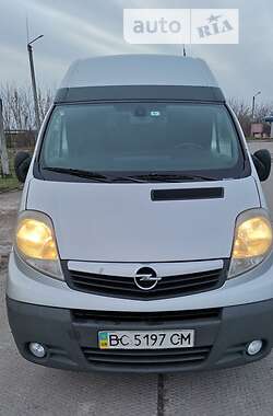 Минивэн Opel Vivaro 2007 в 