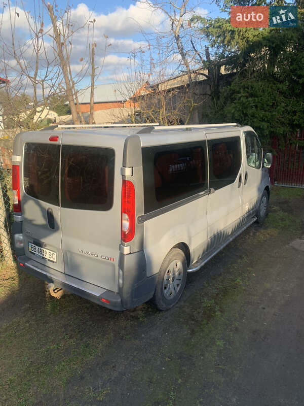 Минивэн Opel Vivaro 2012 в Черкассах