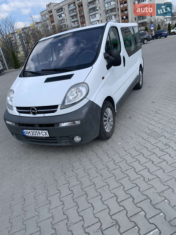 Opel Vivaro 2006