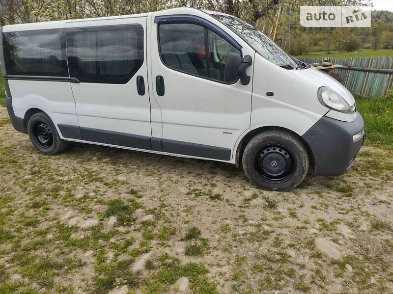 Opel Vivaro 2006