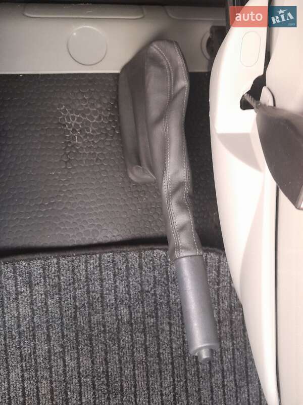 Минивэн Opel Vivaro 2007 в Городенке