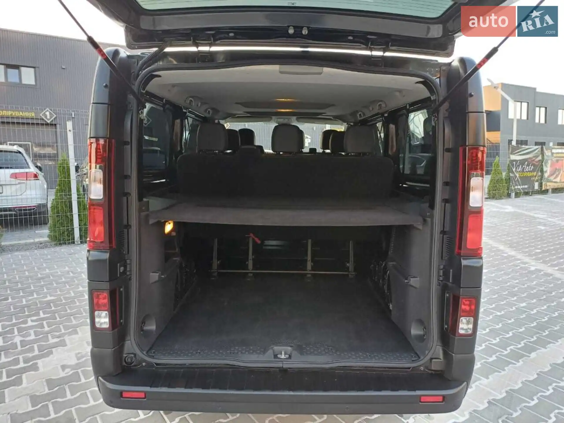 2015 Opel Vivaro - мініатюра 17