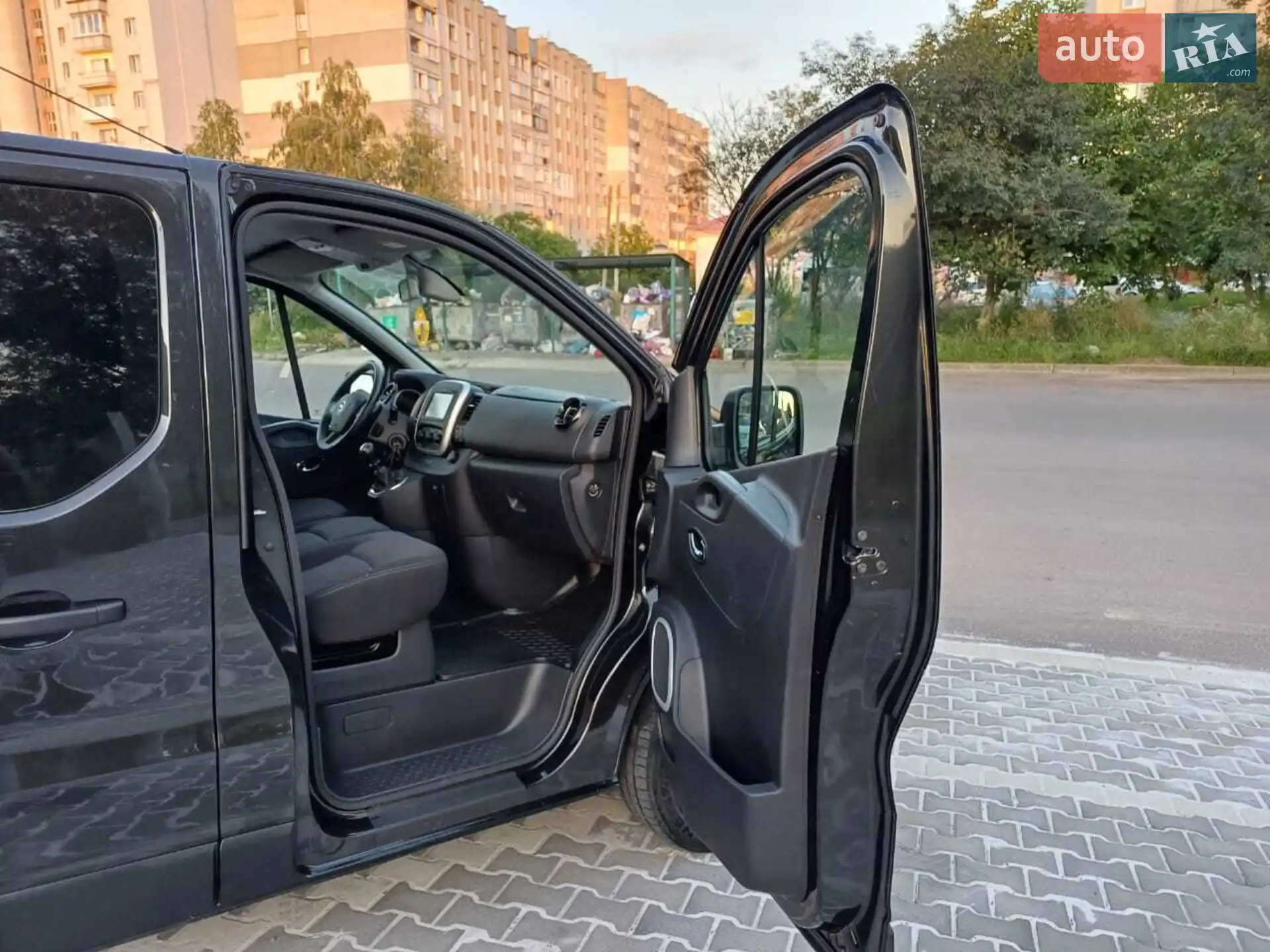 2015 Opel Vivaro - мініатюра 9