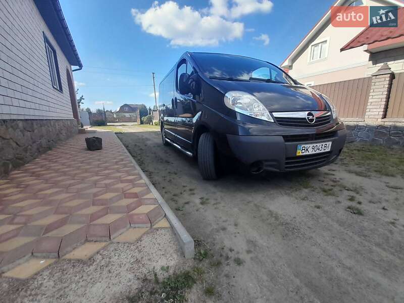 Мінівен Opel Vivaro 2007 в Рівному фото 12 Мінівен Opel Vivaro 2007 в Рівному