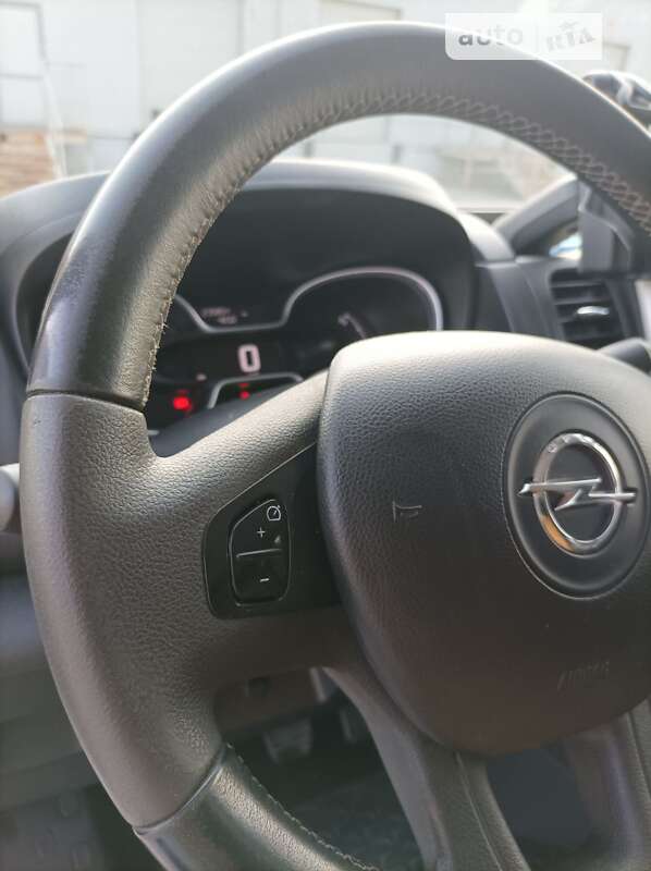 Мінівен Opel Vivaro 2019 в Києві