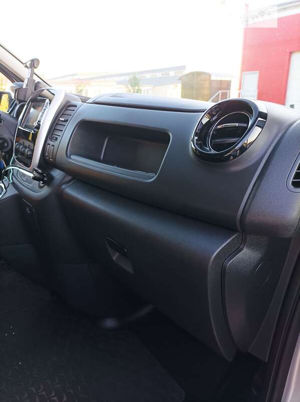 Мінівен Opel Vivaro 2019 в Києві