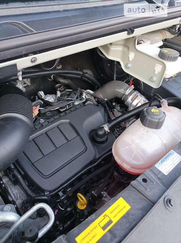 Мінівен Opel Vivaro 2019 в Києві