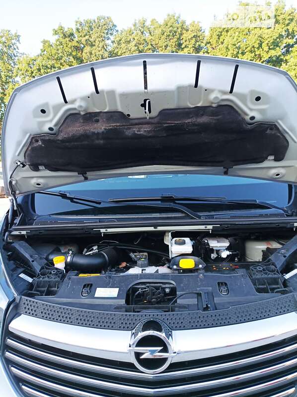 Мінівен Opel Vivaro 2019 в Києві