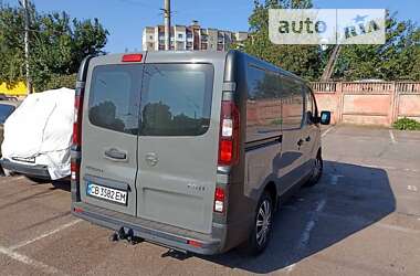 Грузовой фургон Opel Vivaro 2015 в 