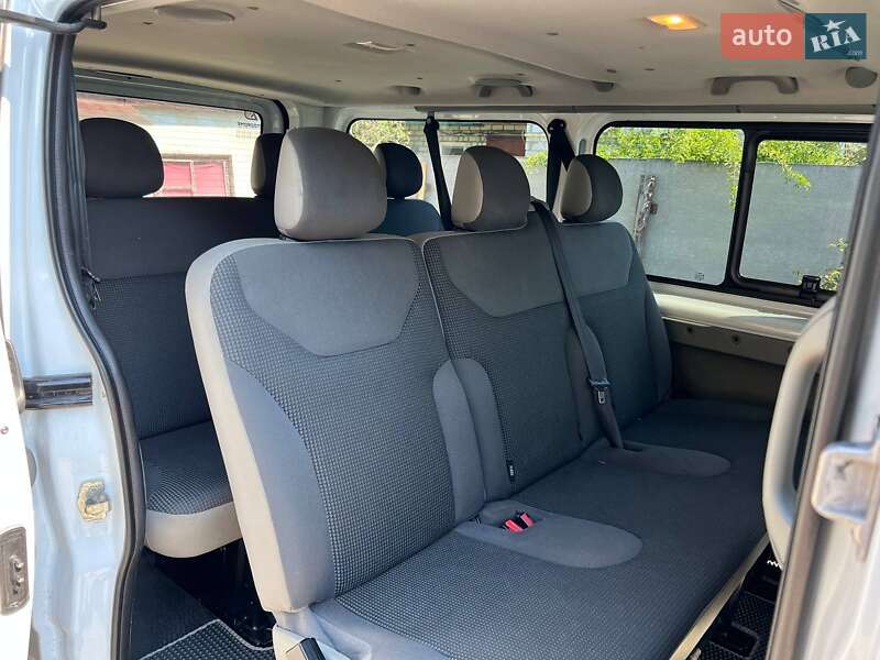 Мінівен Opel Vivaro 2014 в Кременчуці