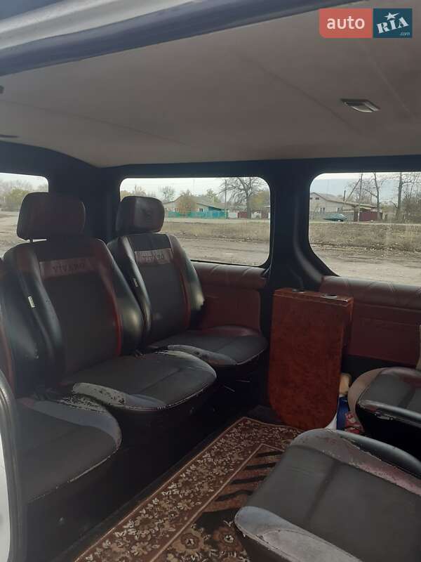 Мінівен Opel Vivaro 2006 в Чернігові