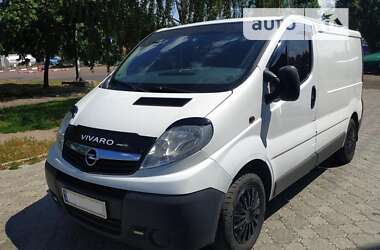 Вантажний фургон Opel Vivaro 2010 в Києві