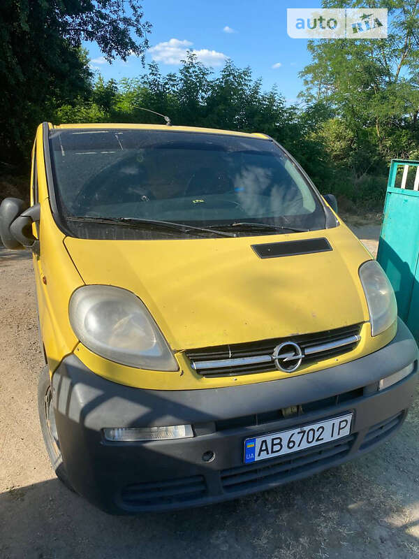 Opel Vivaro 2006
