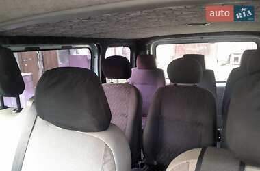 Минивэн Opel Vivaro 2002 в 