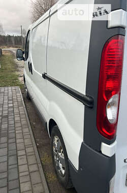 Грузовой фургон Opel Vivaro 2013 в Киеве