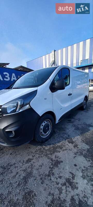 Грузовой фургон Opel Vivaro 2017 в Днепре