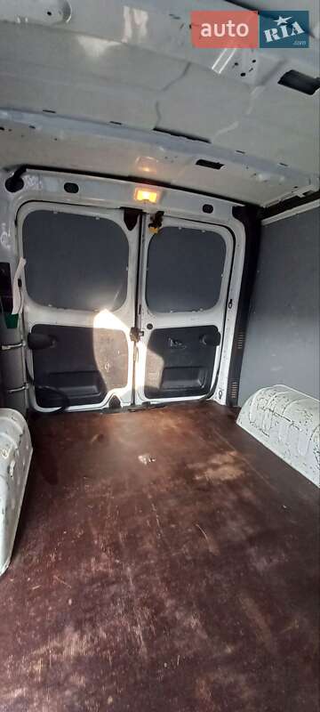 Грузовой фургон Opel Vivaro 2017 в Днепре