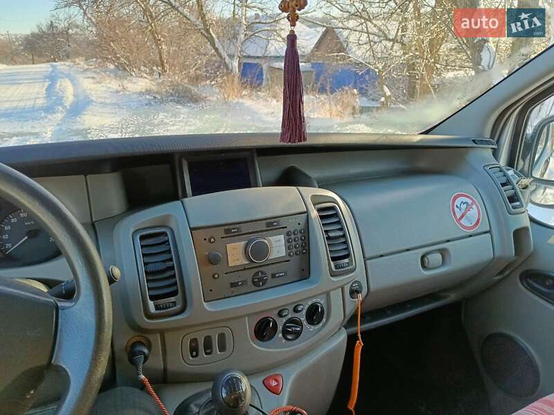 Мінівен Opel Vivaro 2009 в Одесі