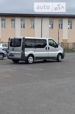 Минивэн Opel Vivaro 2006 в Яворове