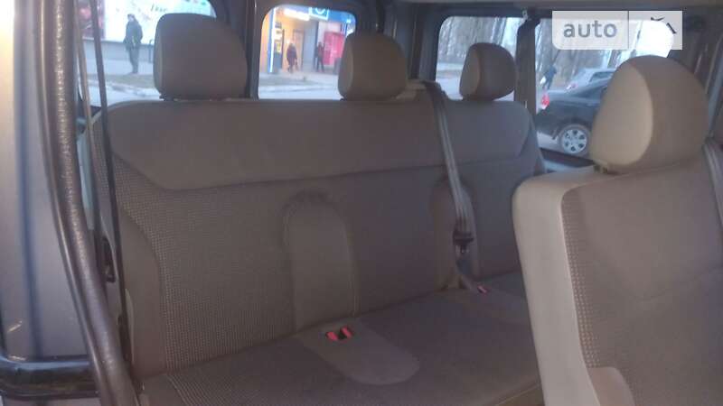 Минивэн Opel Vivaro 2013 в Житомире