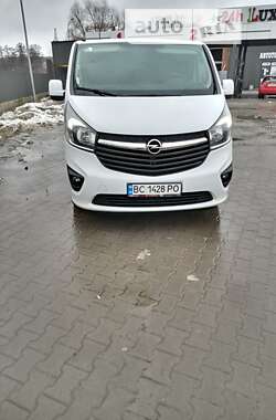 Мінівен Opel Vivaro 2017 в Львові