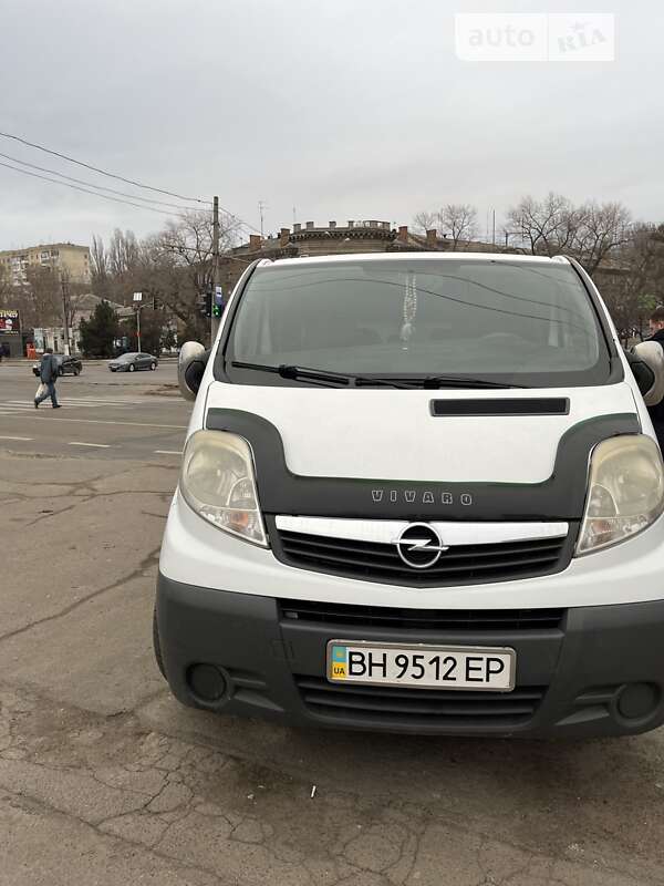 Минивэн Opel Vivaro 2007 в Одессе