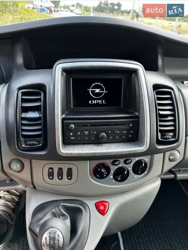 Грузопассажирский фургон Opel Vivaro 2014 в Ананьеве фото 40 Грузопассажирский фургон Opel Vivaro 2014 в Ананьеве